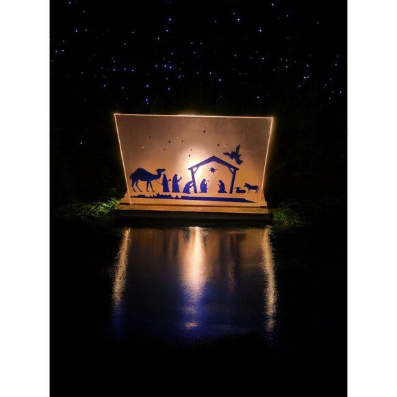 Nativity Silhouette Glass Candle Holder With Wooden Base - Picture 1 of 7